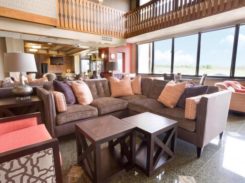 Drury Inn & Suites Jackson Mo Bagian luar foto